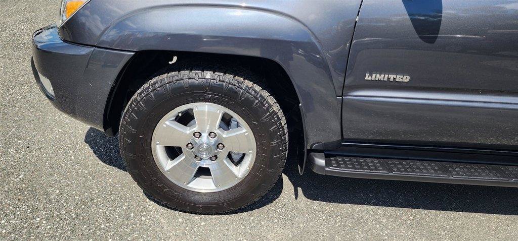 Used 2005 Toyota 4Runner Limited RWD image 9