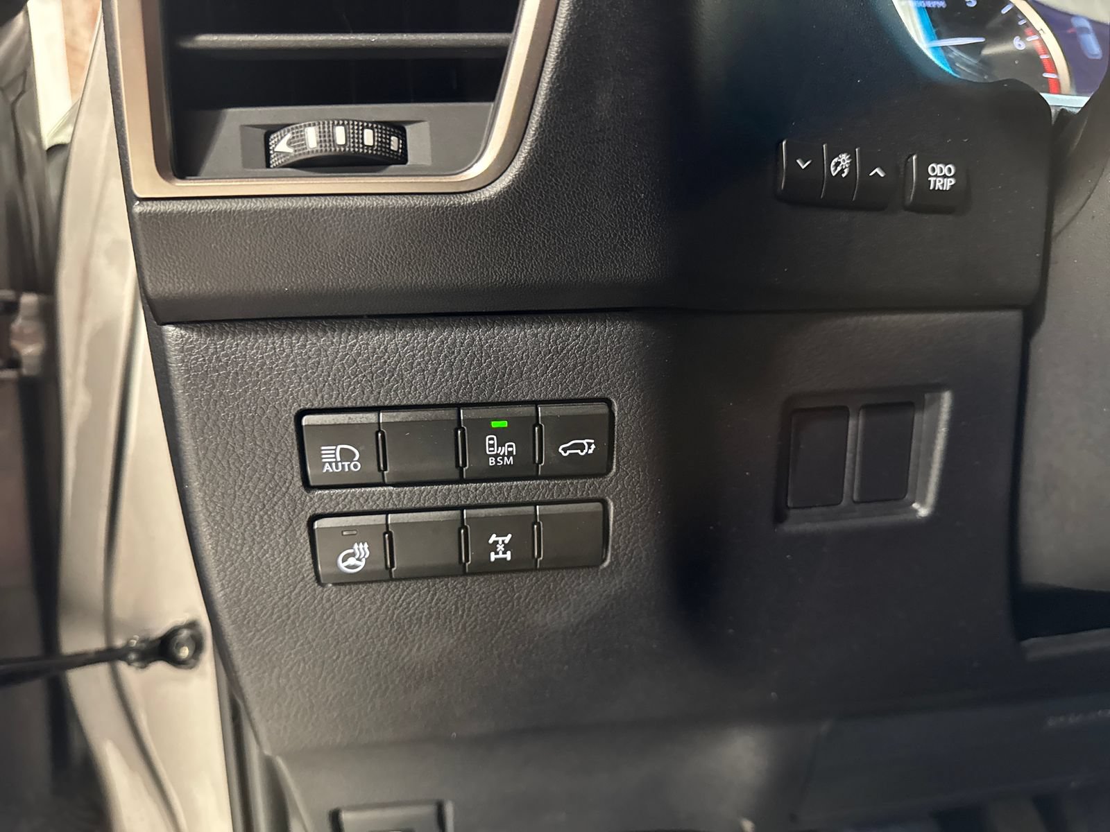 Used 2019 Lexus NX 300 AWD w/ Premium Package image 18