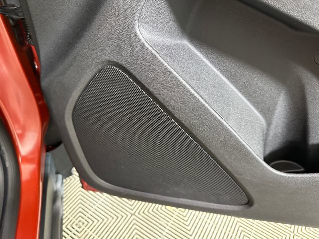 Used 2020 Chevrolet Equinox LT w/ Driver Convenience Package FWD image 29