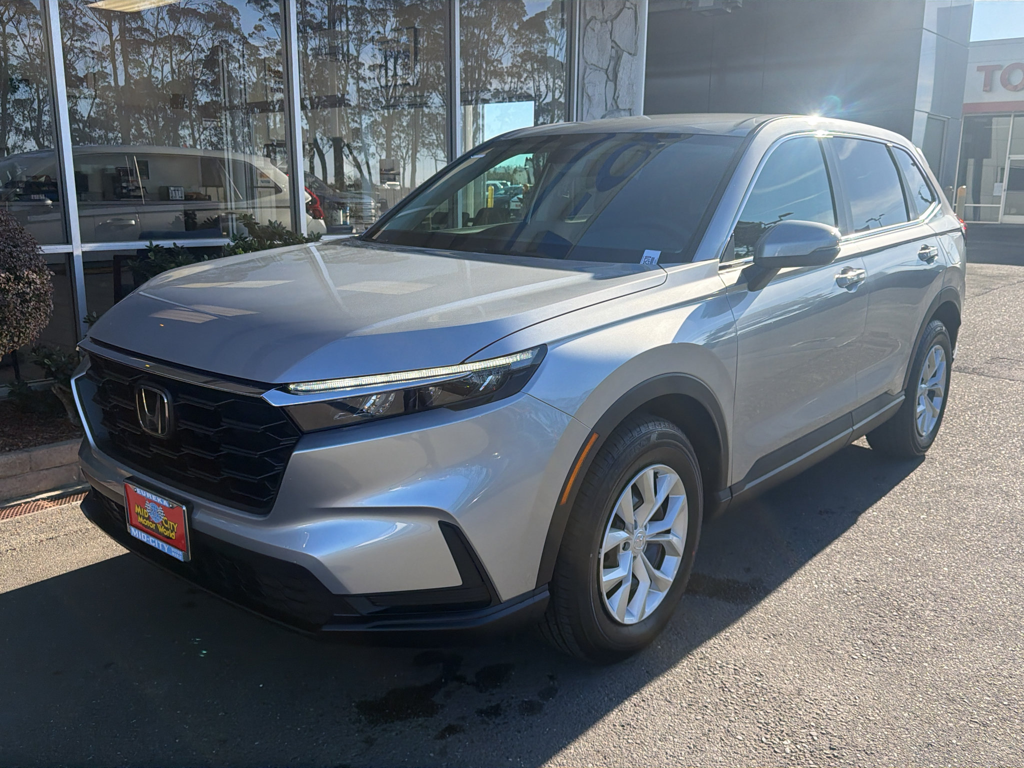 New 2027 Honda CR-V LX image 2