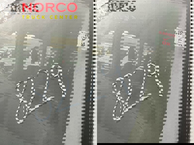 Used 2021 Ford Transit 350 XLT image 32