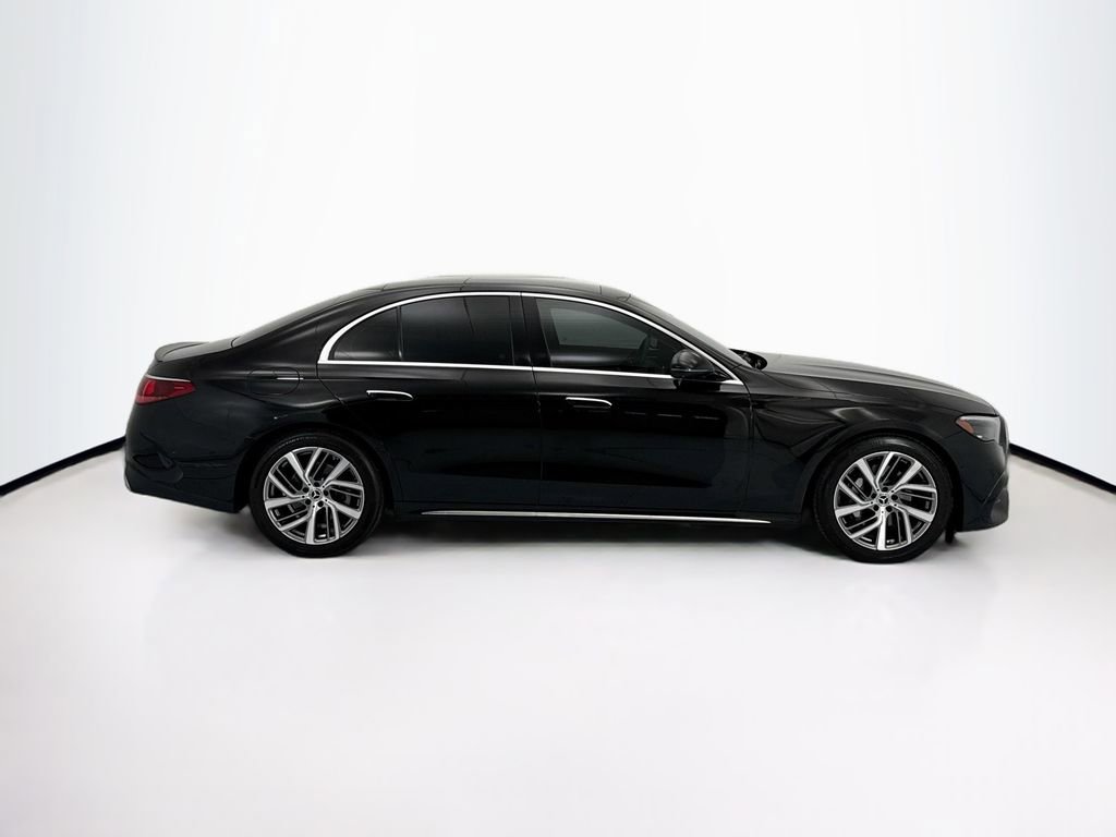 Certified 2024 Mercedes-Benz E 350 4MATIC Sedan image 4
