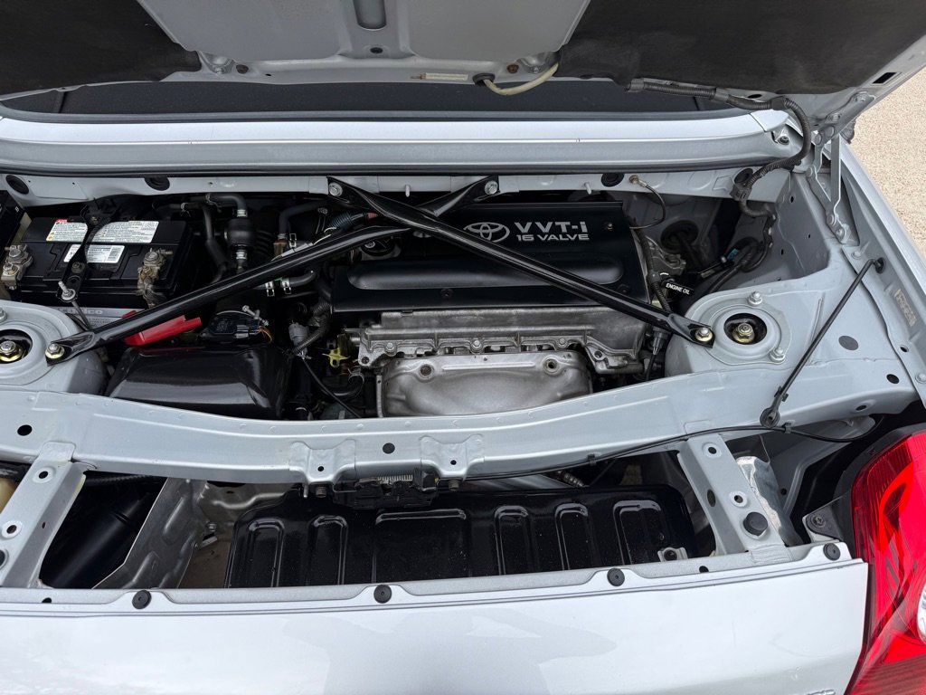 Used 2003 Toyota MR2 image 20