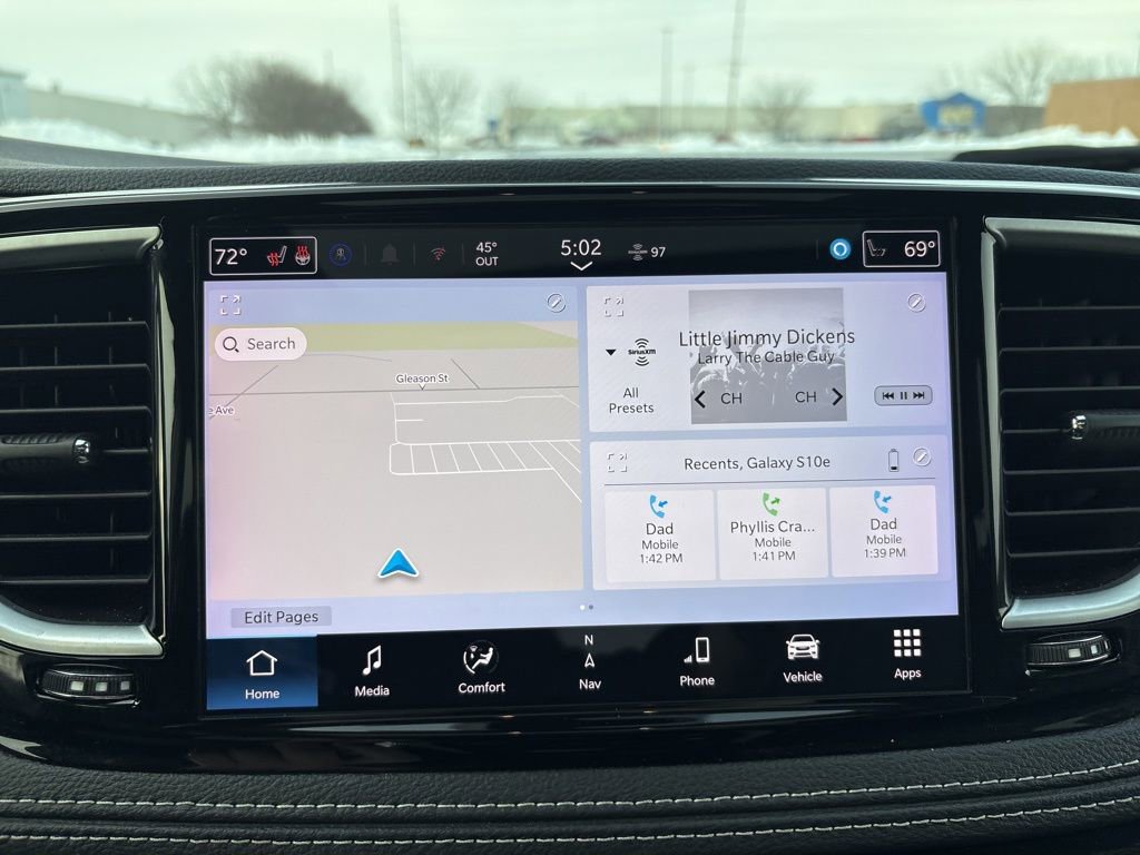 Used 2024 Chrysler Pacifica Limited FWD image 59