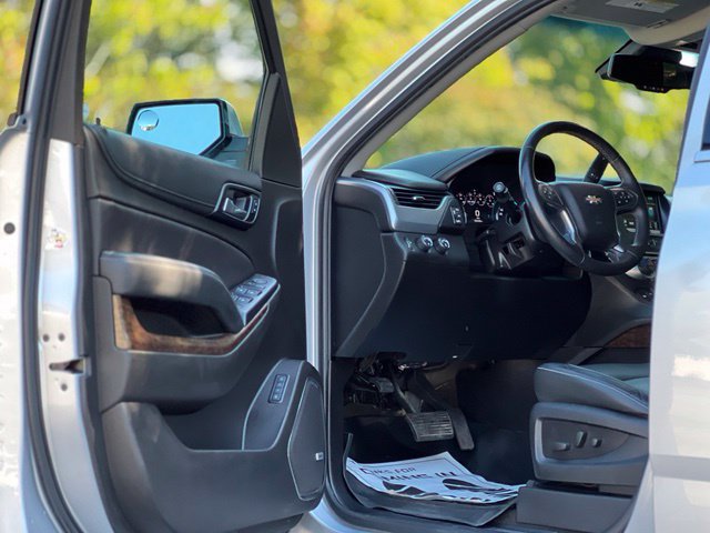 Used 2017 Chevrolet Tahoe LT AWD/4WD image 9