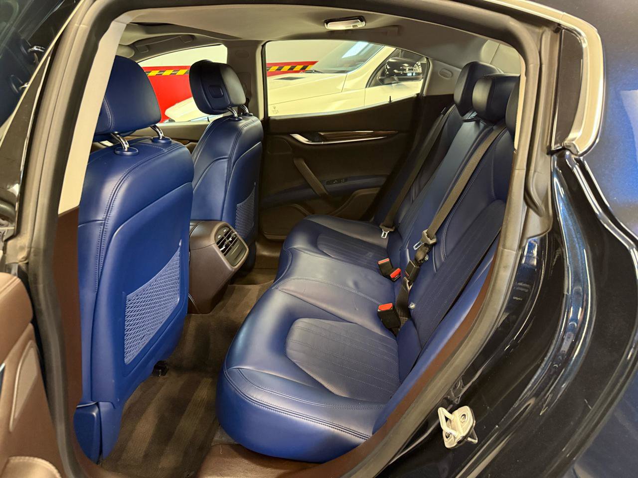 Used 2019 Maserati Ghibli S GranLusso AWD/4WD image 34