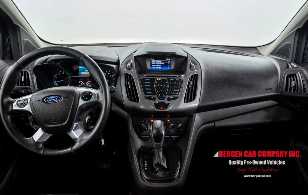 Used 2017 Ford Transit Connect XLT FWD image 14