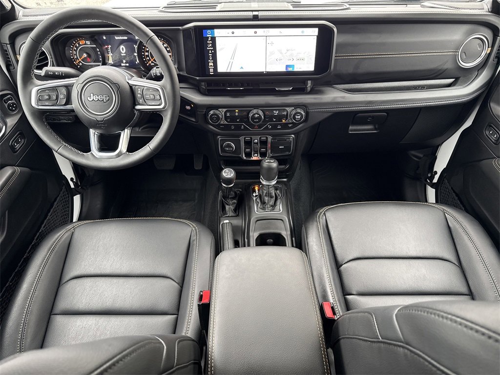 Certified 2025 Jeep Wrangler Sahara w/ Safety Group image 14