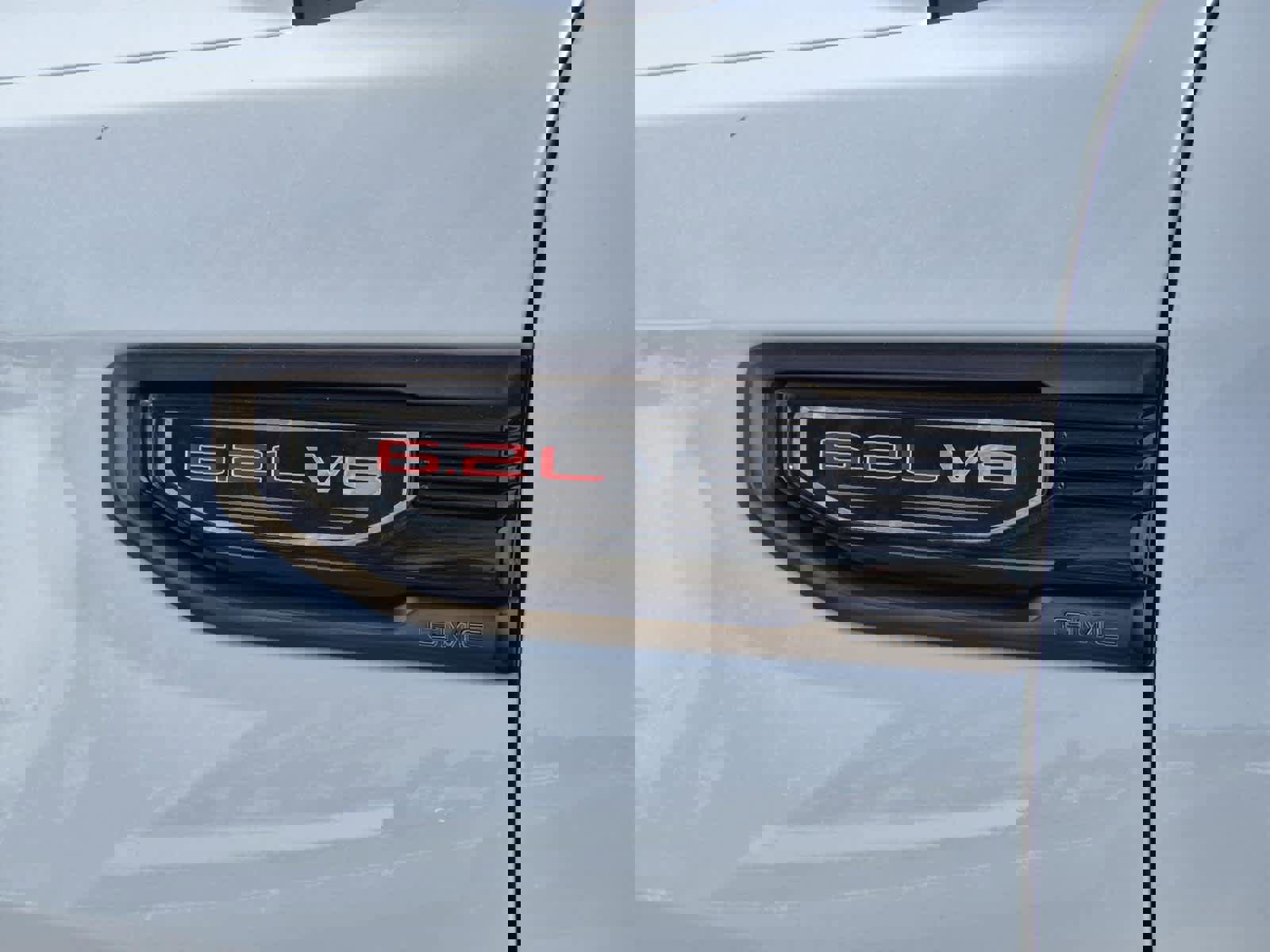 Certified 2023 GMC Sierra 1500 AT4X image 11