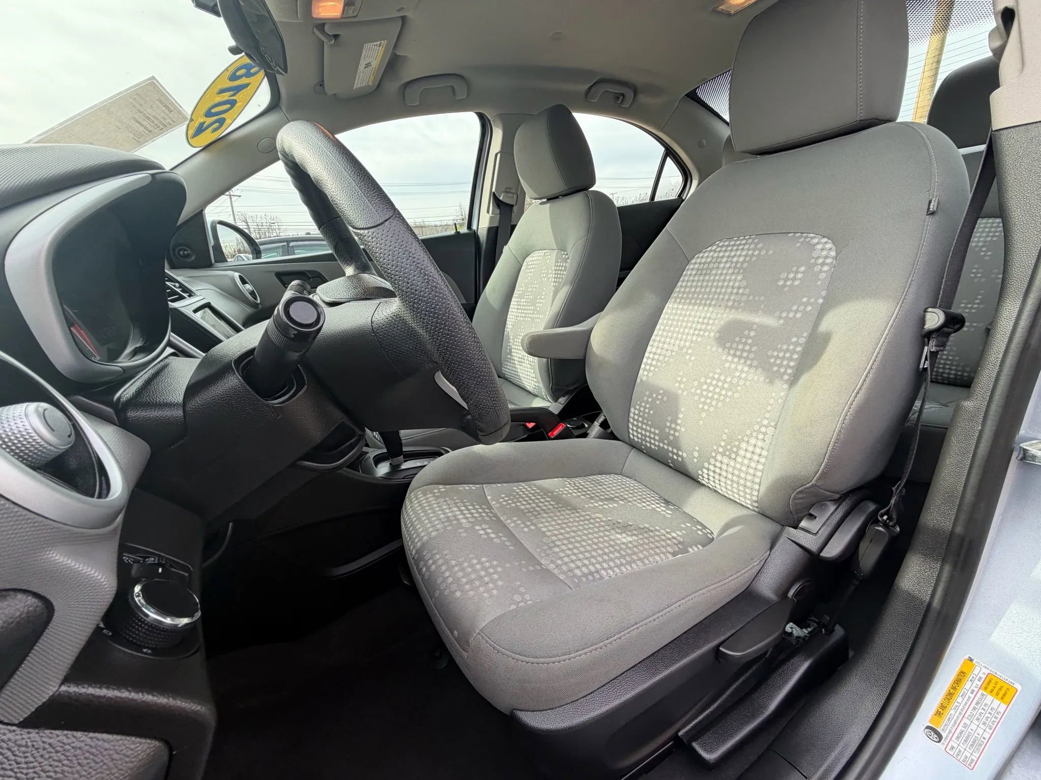 Used 2018 Chevrolet Sonic LS image 18