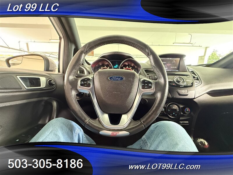 Used 2015 Ford Fiesta ST FWD image 33
