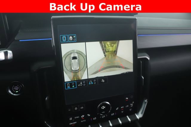 Used 2025 GMC Acadia AT4 w/ LPO, Floor Liner Package AWD/4WD image 23