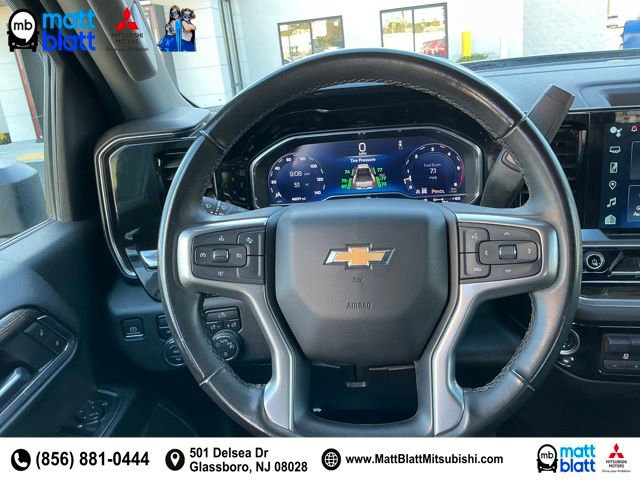 Used 2024 Chevrolet Silverado 3500 LT image 11
