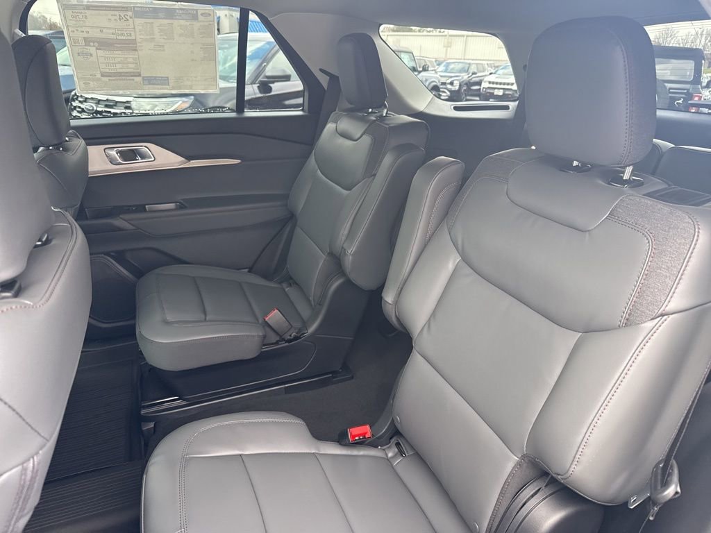 New 2026 Ford Explorer Active w/ Active Comfort Package image 20
