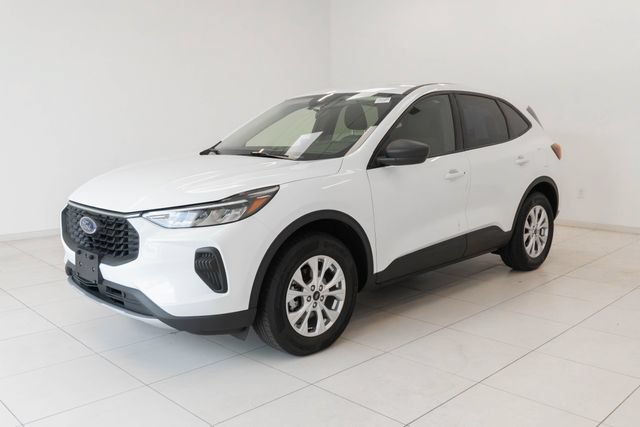 Used 2025 Ford Escape Active AWD/4WD image 22