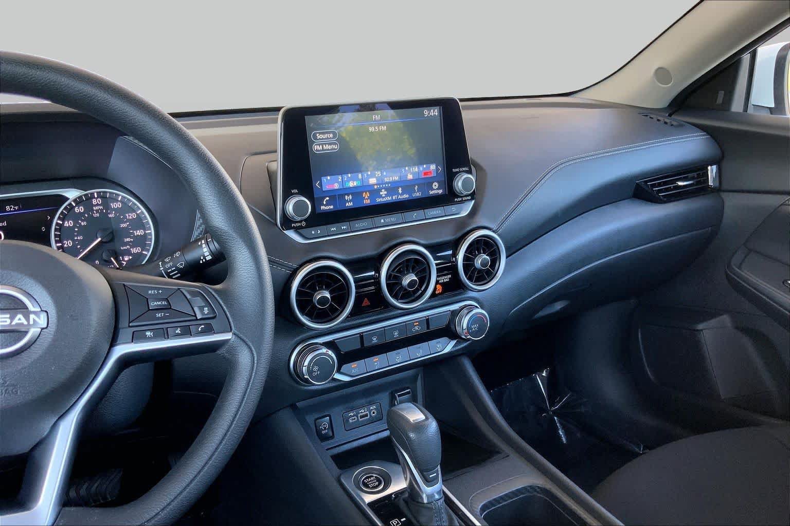 Used 2025 Nissan Sentra SV FWD image 7