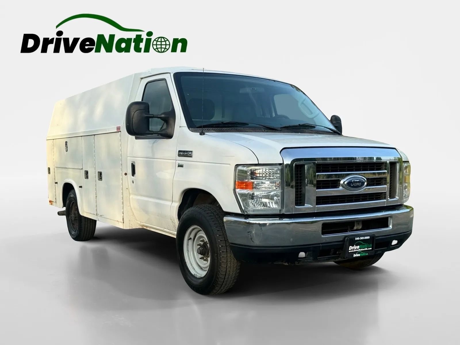 Used 2012 Ford E-350 and Econoline 350 Super Duty w/ Class I Trailer Tow Pkg image 3
