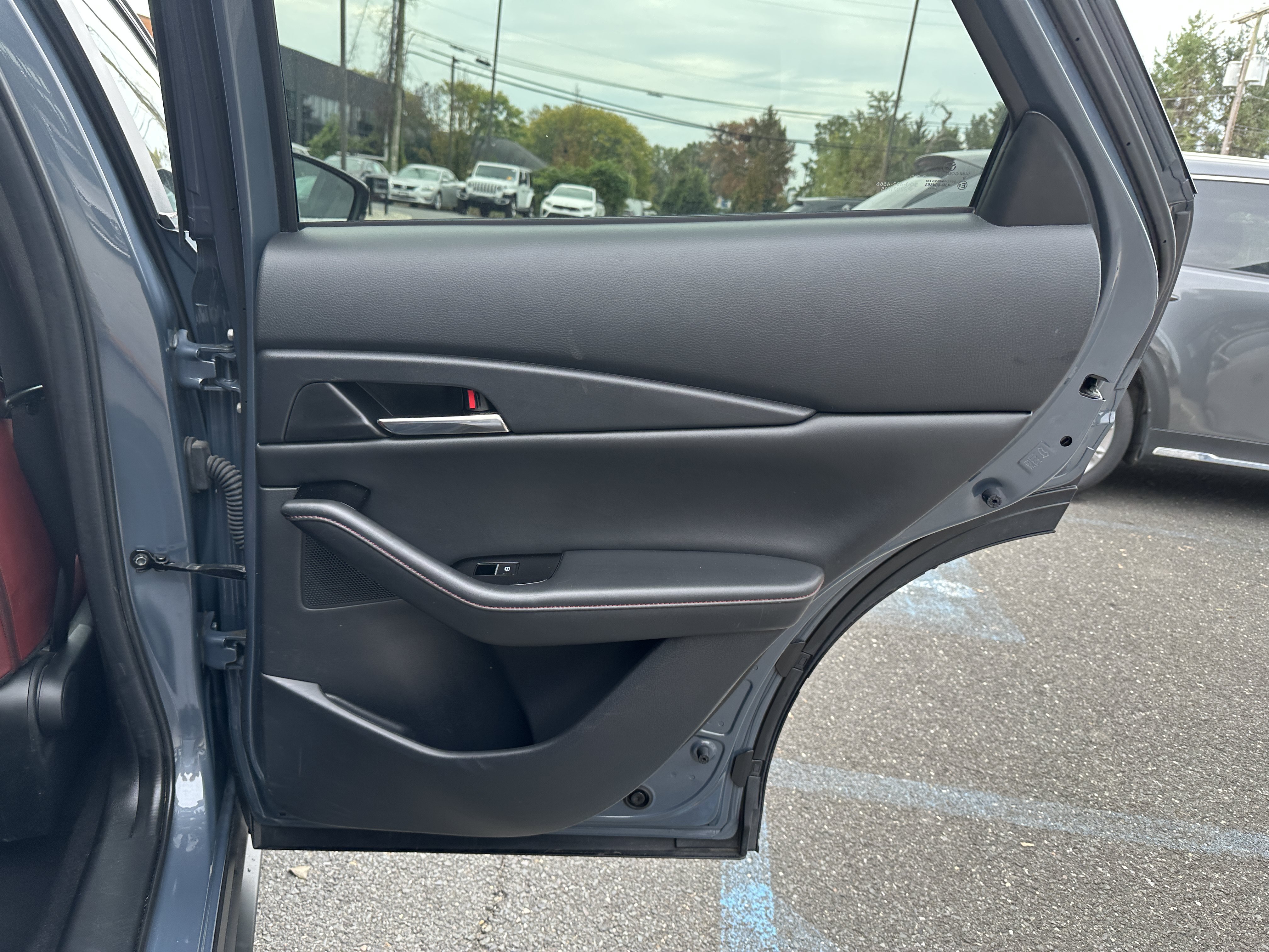 Certified 2023 MAZDA CX-30 AWD 2.5 S w/ Preferred Package image 32