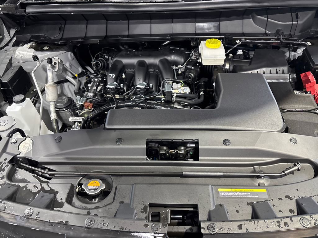 New 2025 Nissan Pathfinder SL image 13