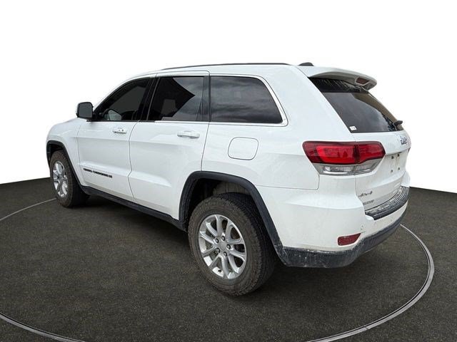 Used 2022 Jeep Grand Cherokee Laredo E w/ Security & Convenience Group AWD/4WD image 3