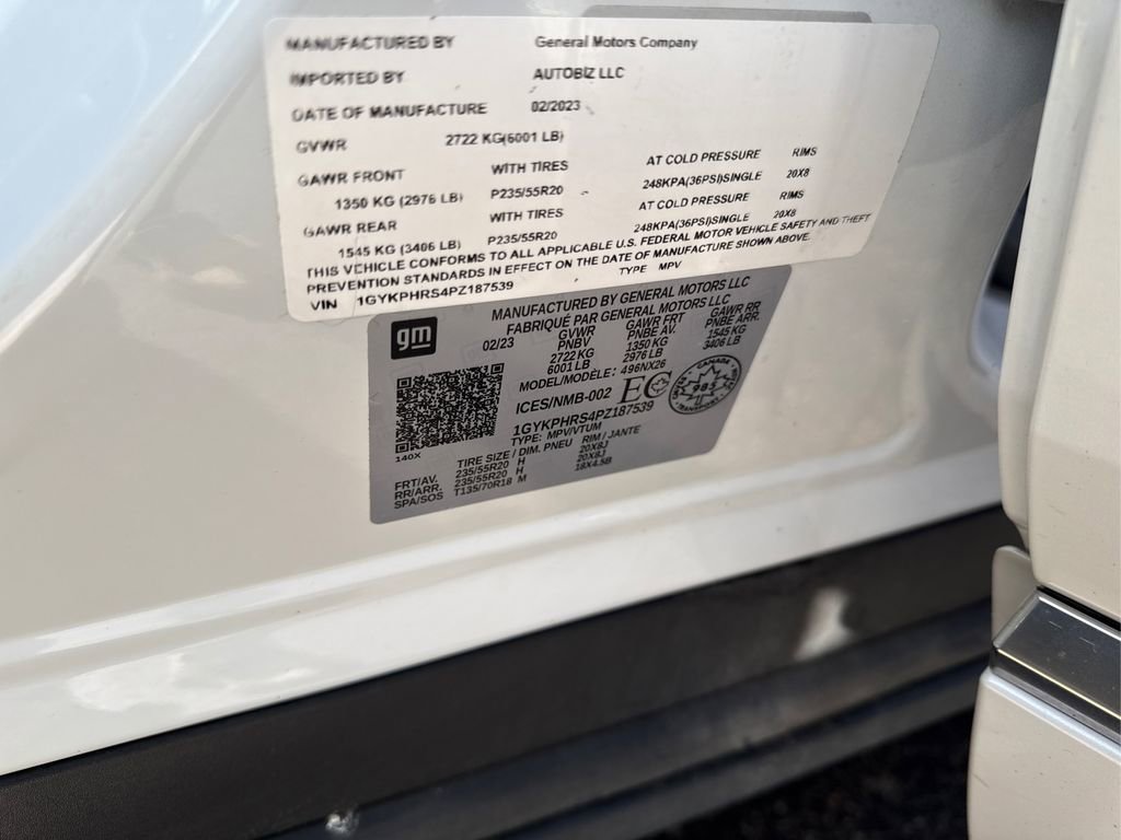 Used 2023 Cadillac XT6 Sport w/ Platinum Package image 18