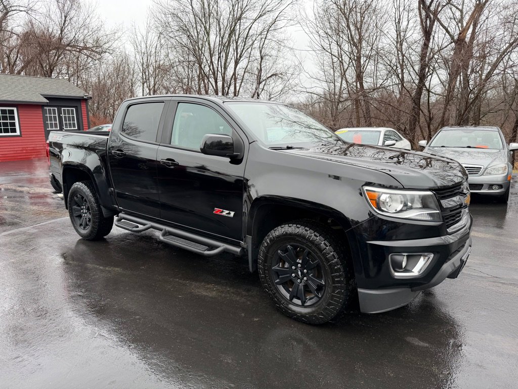 Used 2016 Chevrolet Colorado Z71 w/ Z71 Midnight Edition image 6