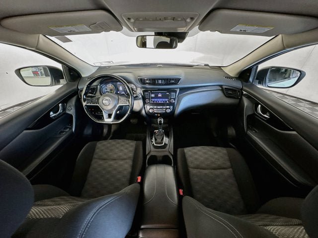 Used 2022 Nissan Rogue Sport SV AWD/4WD image 31
