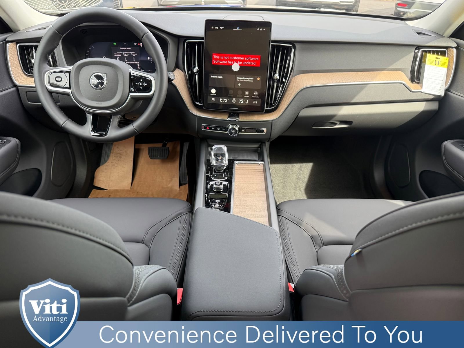 New 2026 Volvo XC60 B5 Plus w/ Protection Package Premier image 2