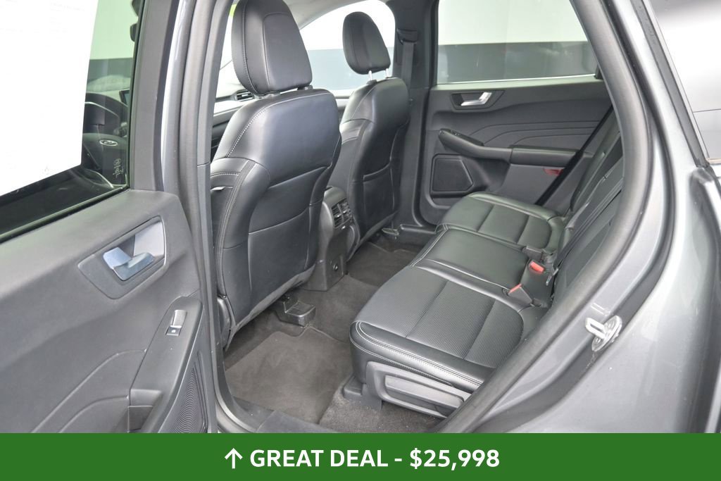 Used 2025 Ford Escape Platinum AWD/4WD image 18