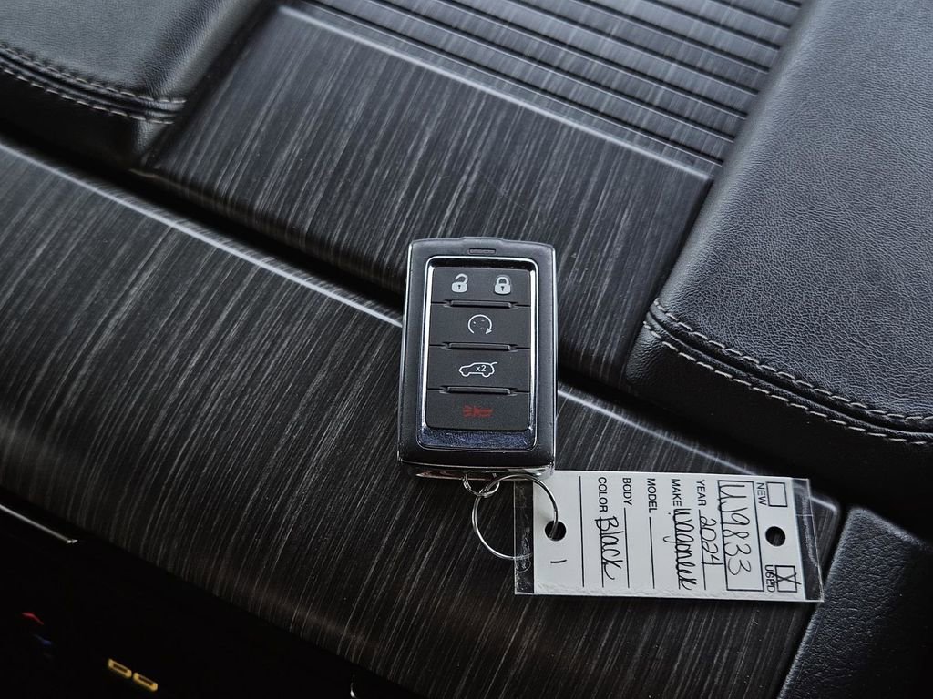 Used 2024 Jeep Wagoneer Series II image 33