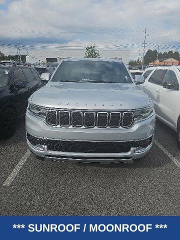 Used 2022 Jeep Wagoneer Series III w/ Premium Group I AWD/4WD image 4