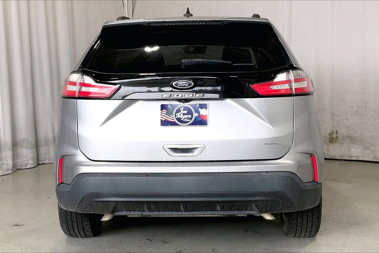 Used 2023 Ford Edge SE AWD/4WD image 4