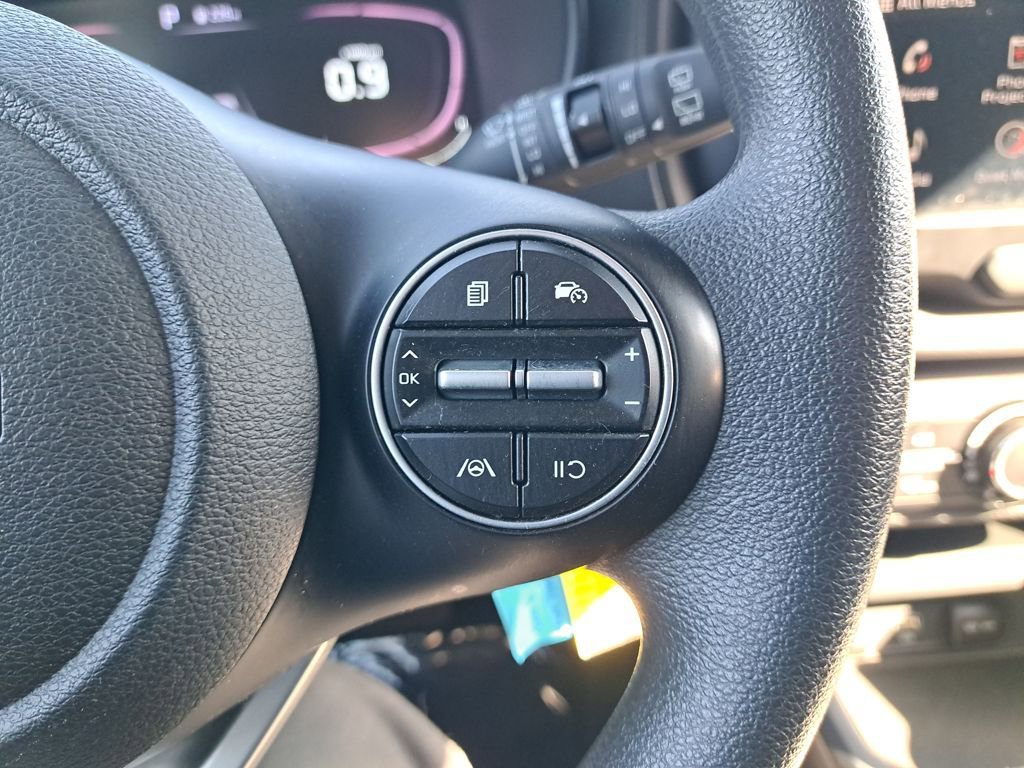 Used 2023 Kia Soul LX w/ Option Group 015 image 28