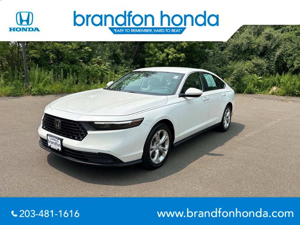 Used 2023 Honda Accord LX image 3