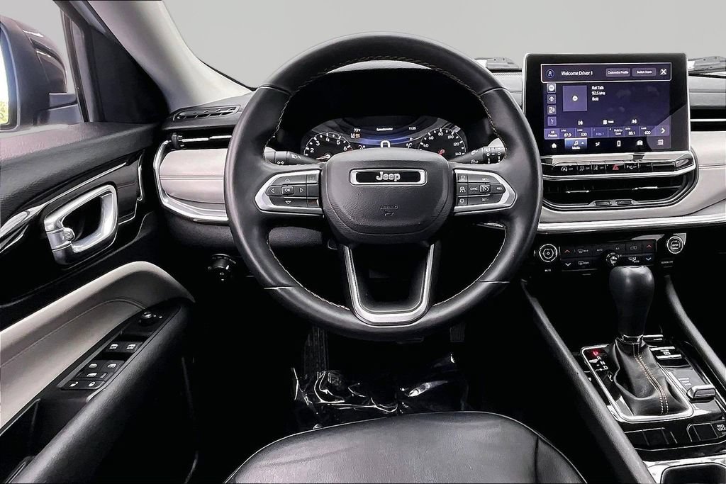 Used 2022 Jeep Compass Limited AWD/4WD image 5