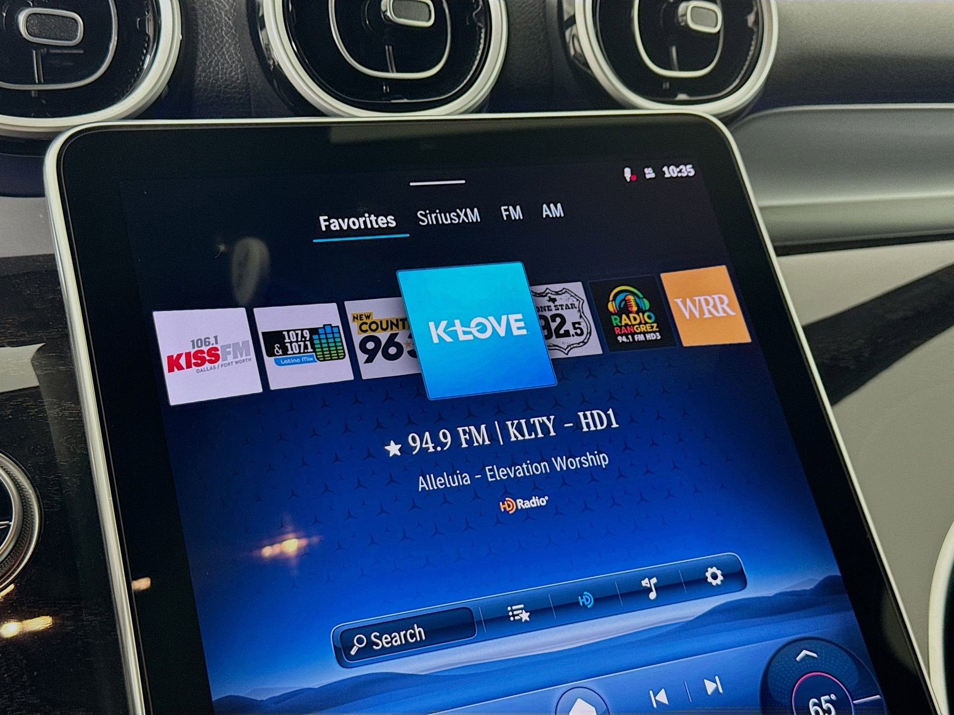 Certified 2025 Mercedes-Benz GLC 300 image 15