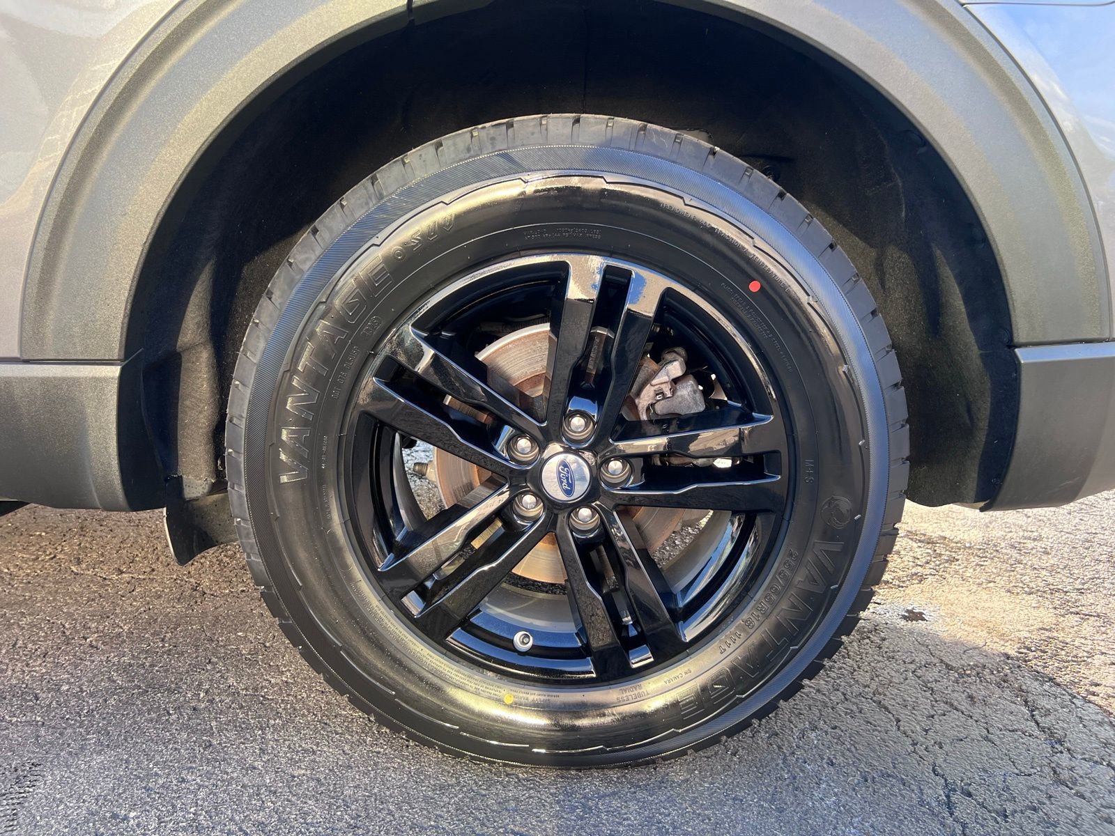 Used 2022 Ford Explorer XLT AWD/4WD image 20