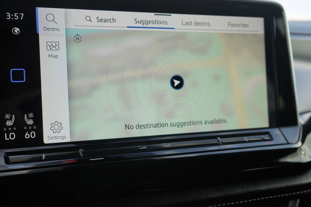 Used 2025 Volkswagen Atlas Cross Sport SEL R-Line image 36