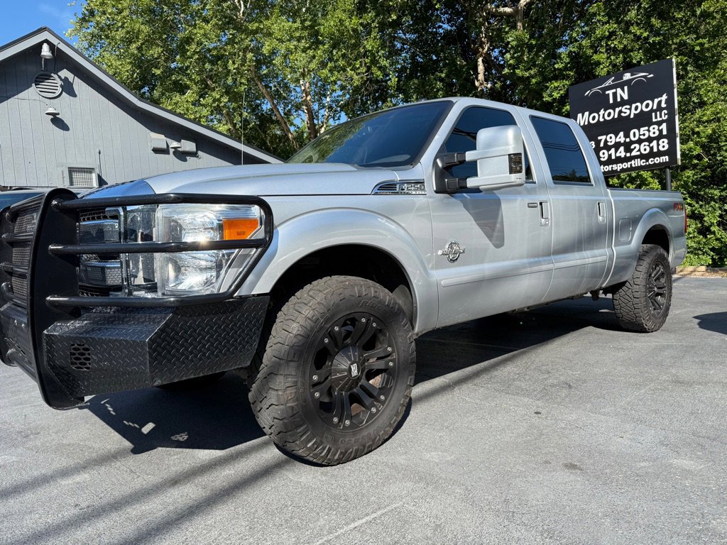 Used 2014 Ford F250 Lariat w/ Lariat Interior Package AWD/4WD image 35