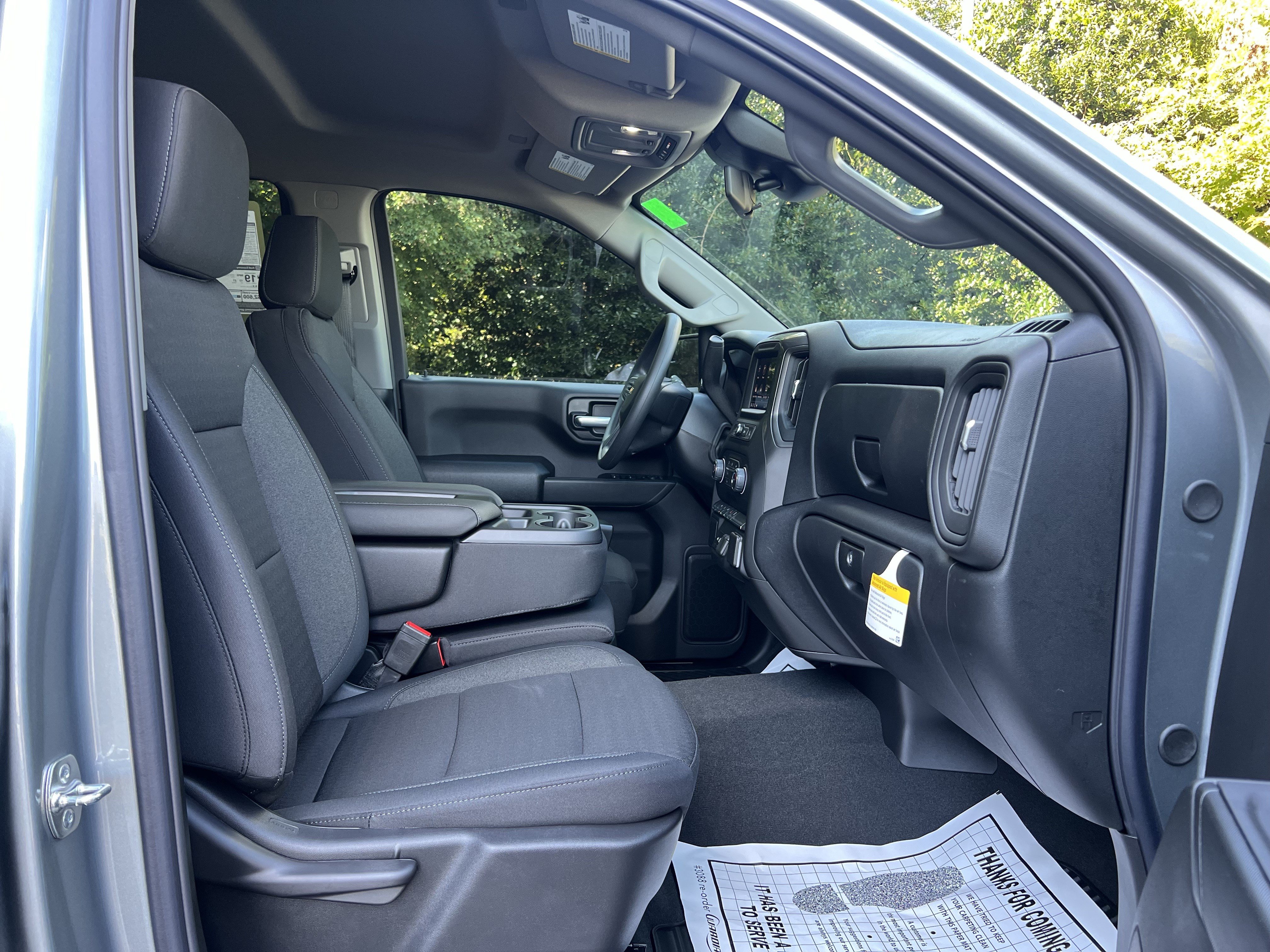 New 2026 Chevrolet Silverado 1500 Custom w/ Turbomax Blackout Package AWD/4WD image 33