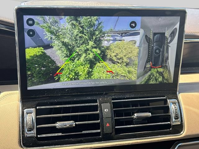 Used 2024 Lincoln Navigator L Reserve AWD/4WD image 35
