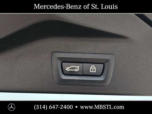 Used 2022 BMW X5 xDrive45e w/ M Sport Package image 14