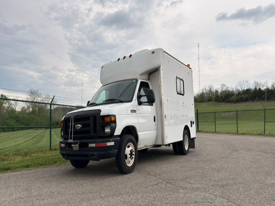 Used 2011 Ford E-350 and Econoline 350 Super Duty