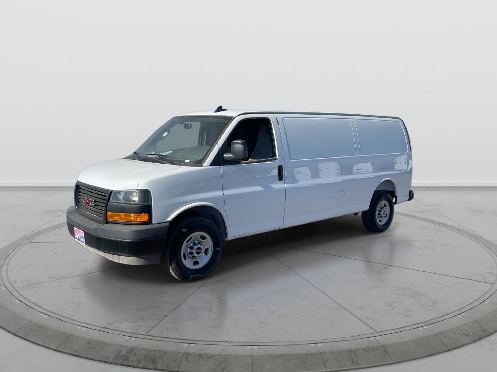 New 2025 GMC Savana 2500 Extended w/ Driver Convenience Package RWD image 4