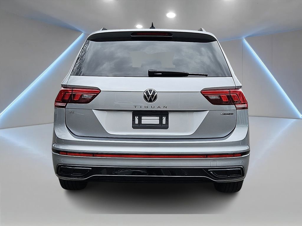Certified 2022 Volkswagen Tiguan SE R-Line image 6
