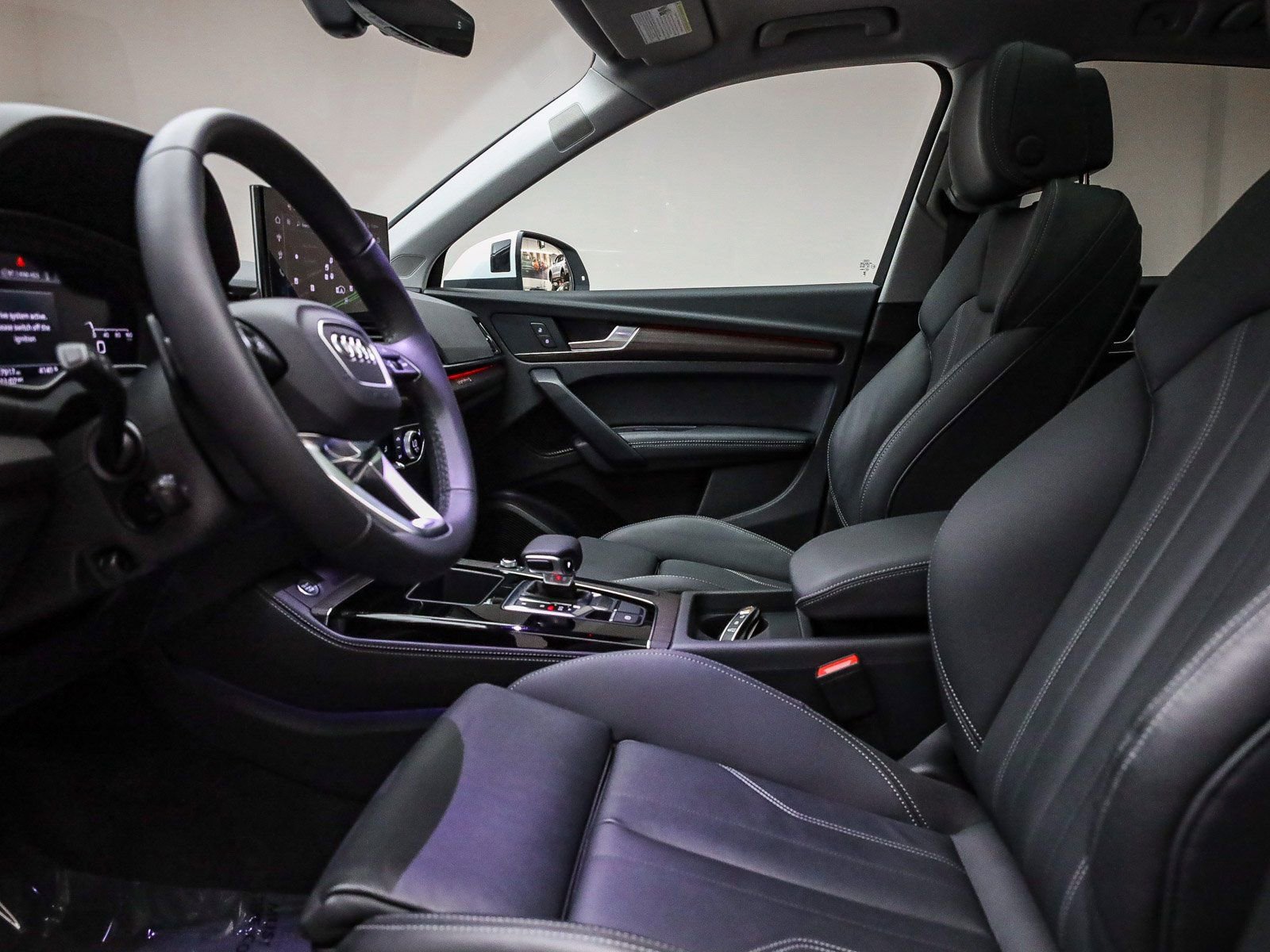 Used 2025 Audi Q5 2.0T Premium Plus w/ Premium Plus Package image 20