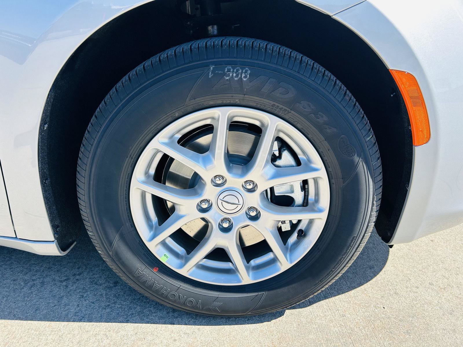 New 2026 Chrysler Voyager LX FWD image 40