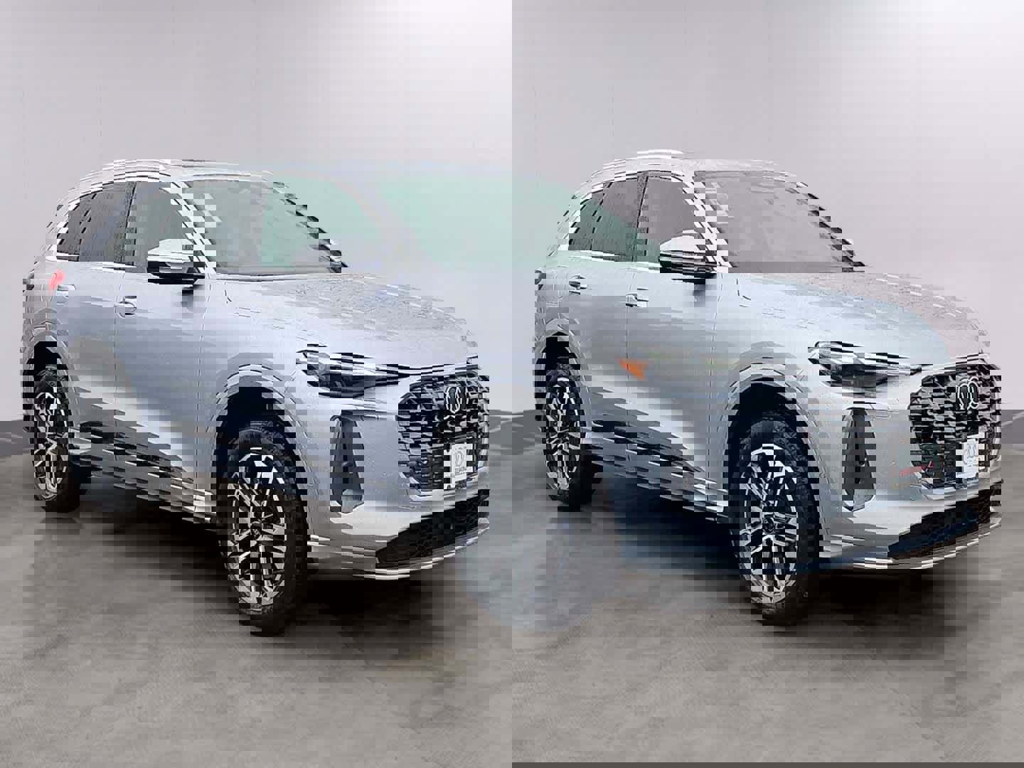 New 2026 Audi Q5 Premium image 2