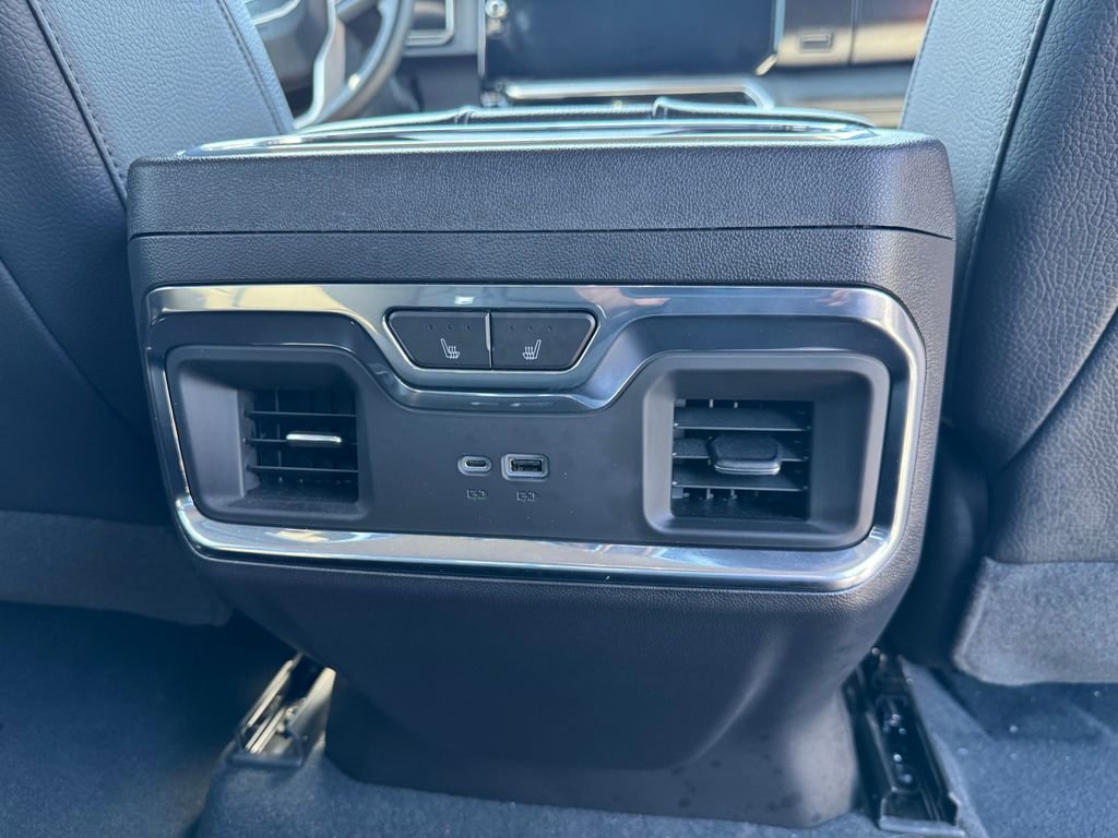 Used 2023 GMC Sierra 1500 Denali w/ Technology Package AWD/4WD image 20