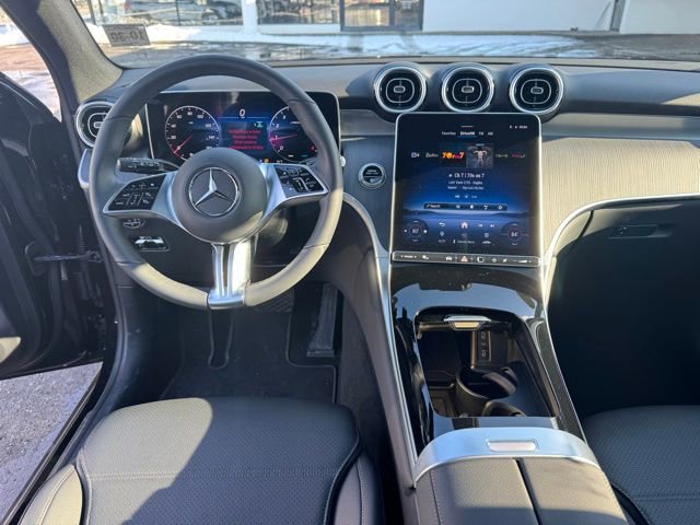 Used 2026 Mercedes-Benz GLC 300 4MATIC image 14